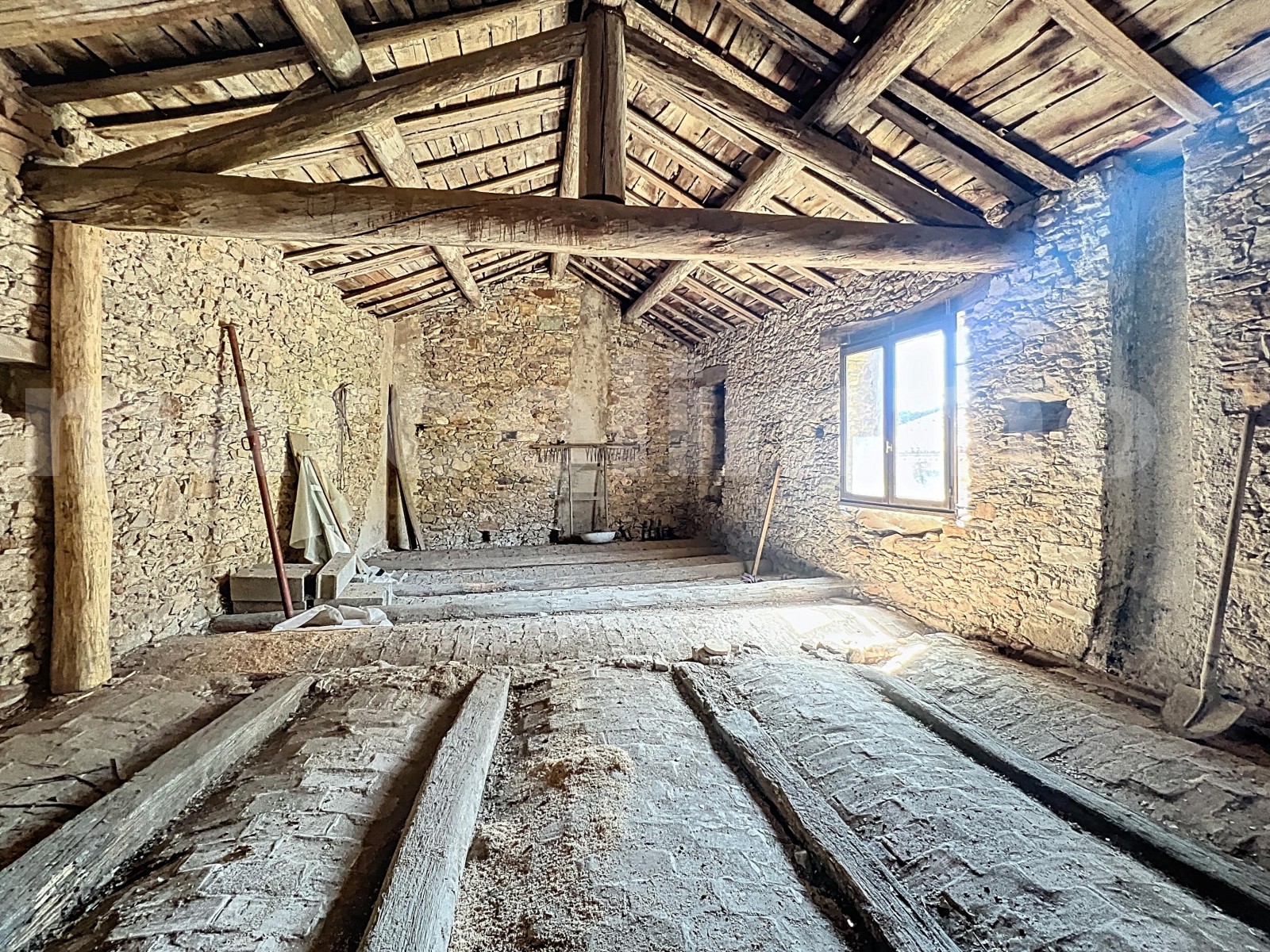 Maison 6 Pièce(s) MONTDARDIER